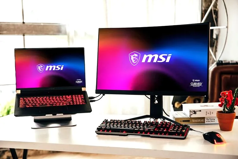 Jak skutecznie podłączyć dwa monitory do komputera z jednym HDMI? Sprawdzone sposoby!