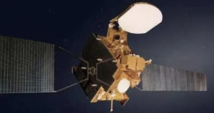 Jak skutecznie ustawić antenę na Hot Bird 13°E? Kanały, parametry i najczęstsze problemy