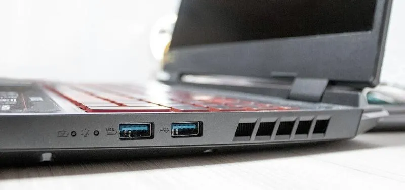 Korzystanie z laptopa jako monitora