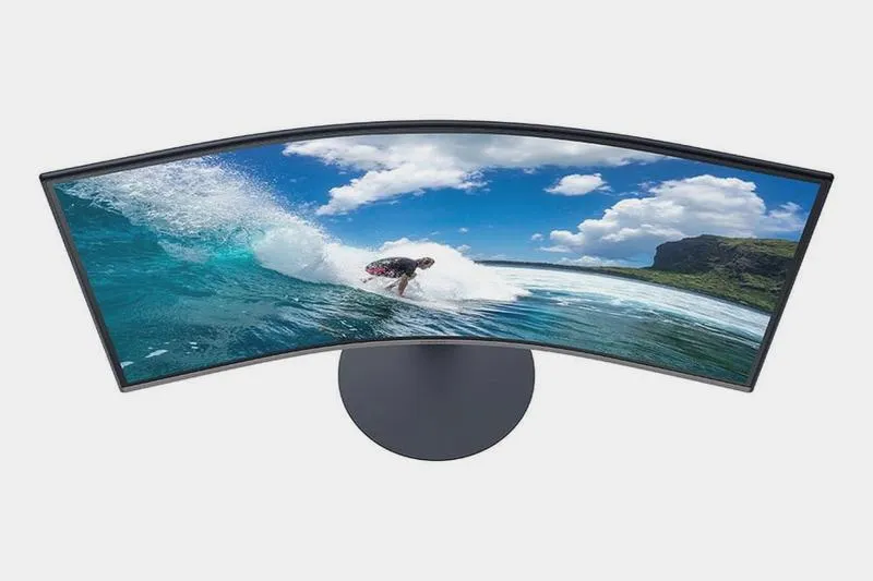 Zakrzywiony monitor do gier